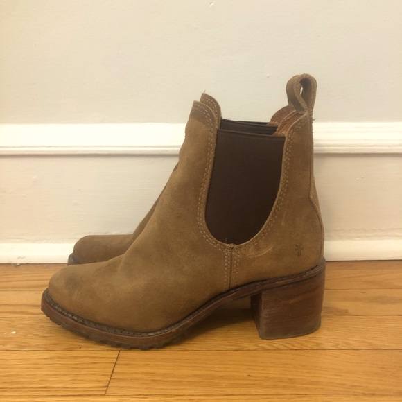 Frye Shoes - Frye Sabrina Chelsea Boots